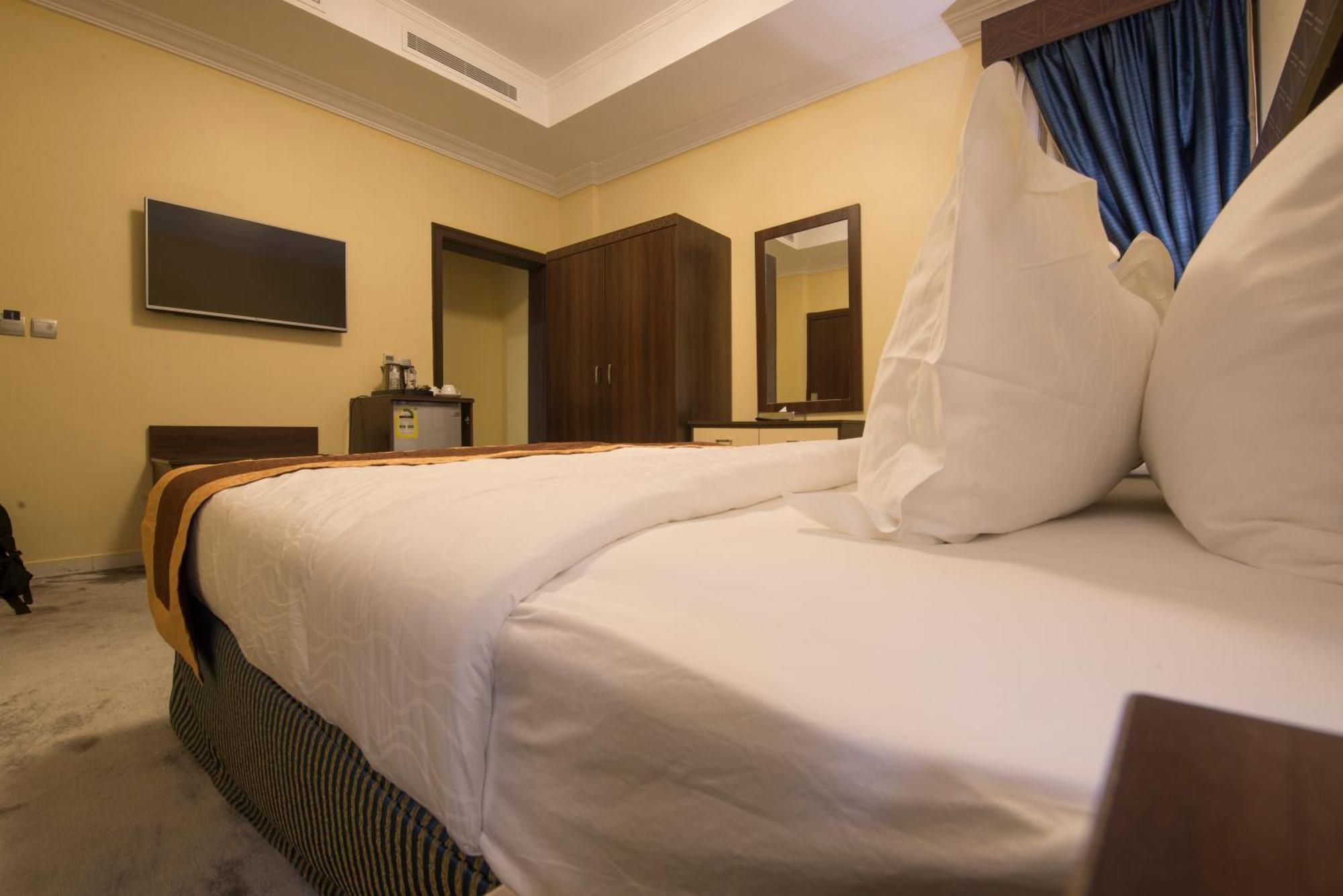 Lahoya Hotel Jeddah Exterior photo